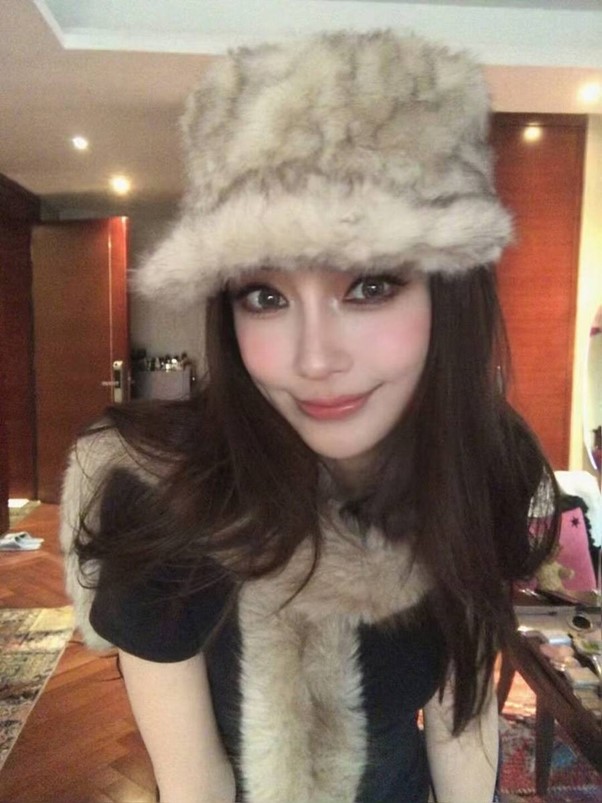 Angelababy xuất hiện với gương mặt lạ lẫm, gây tranh cãi - Ảnh 6.