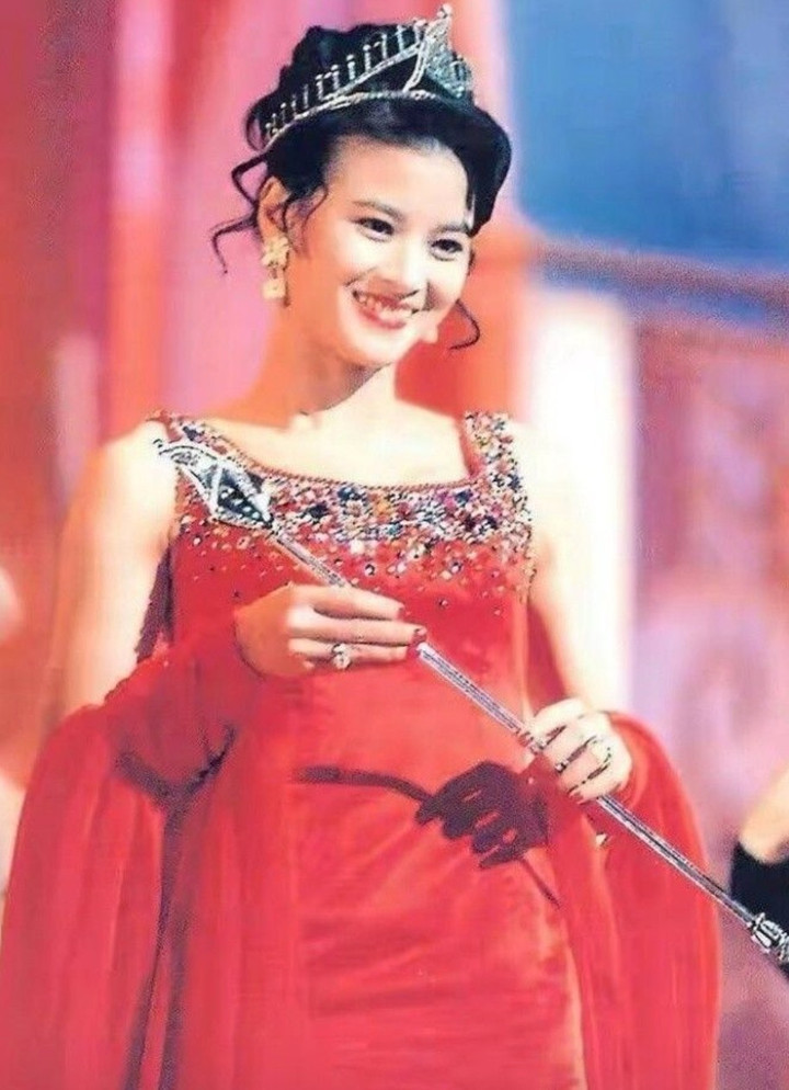 Cuộc đời đầy bi kịch của "Tây Thi vạn người mê" khi lấy phải chồng vũ phu  - Ảnh 2.