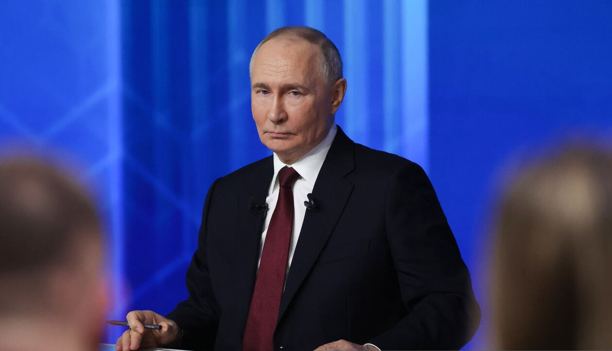 Họp báo cuối năm, ông Putin nói về “quyền chủ động chiến lược” và “bước đi có chủ đích” - Ảnh 1.