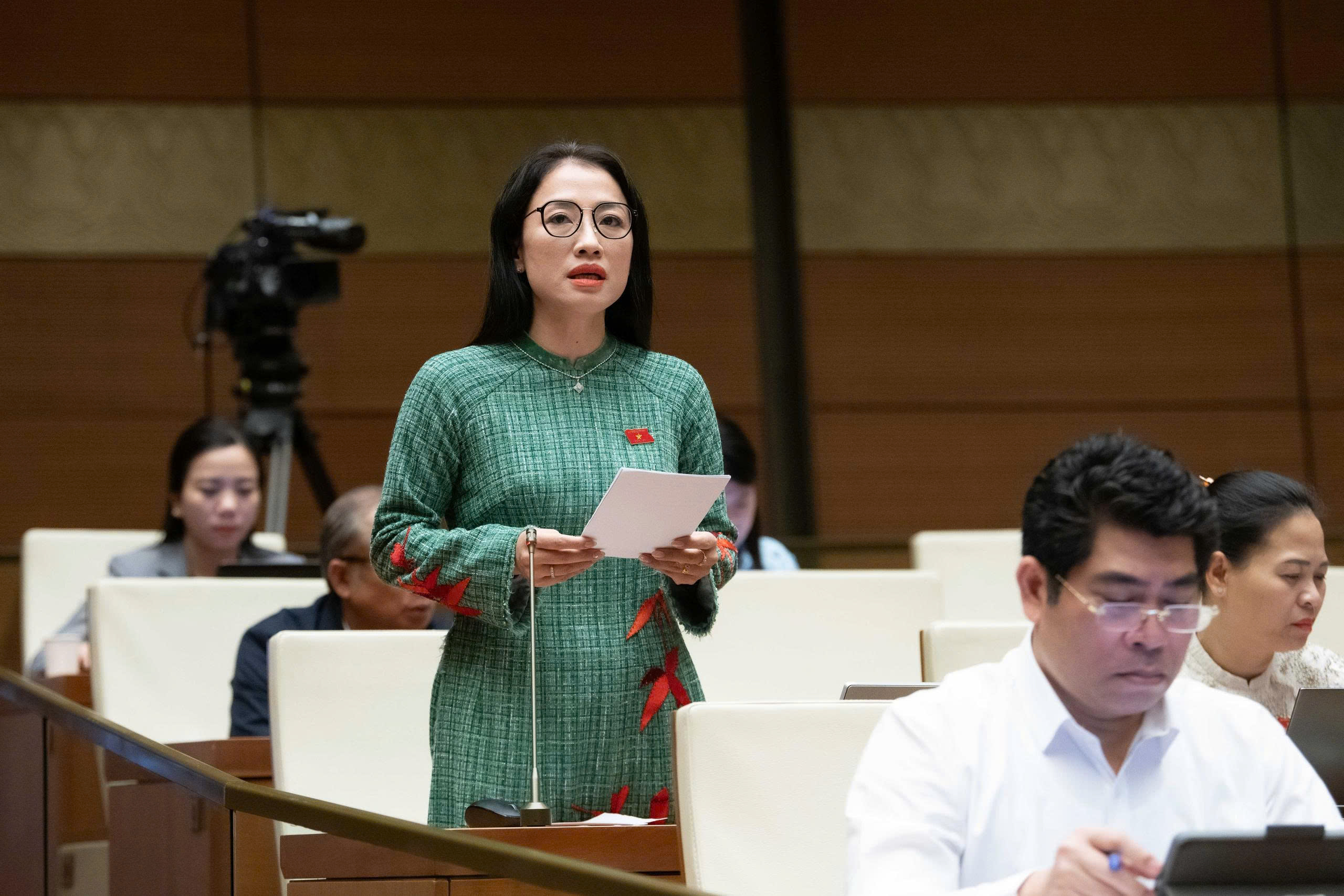 Đại biểu kiến nghị không truy thu thuế với bệnh viện công - Ảnh 2.