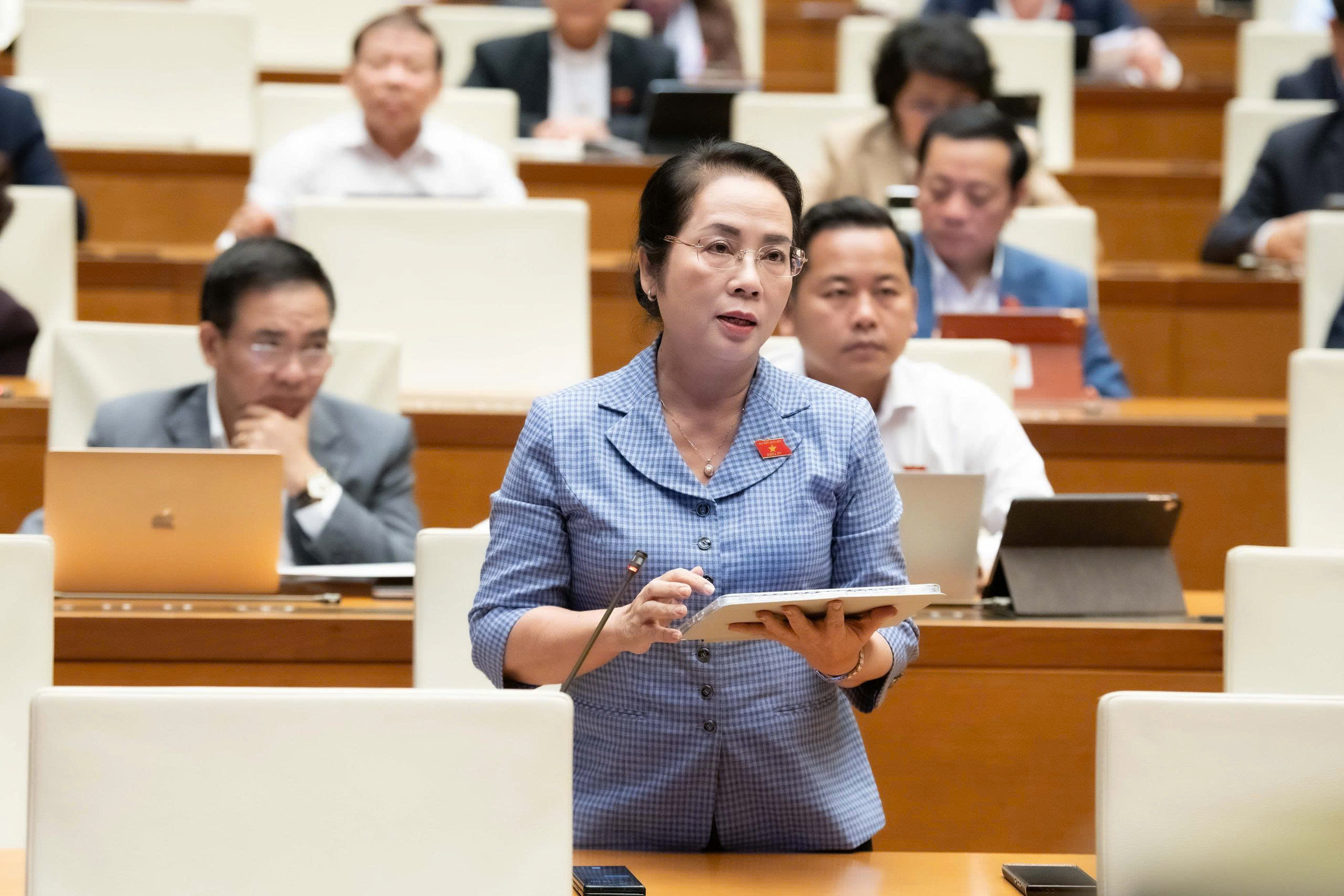 Đại biểu kiến nghị không truy thu thuế với bệnh viện công - Ảnh 3.