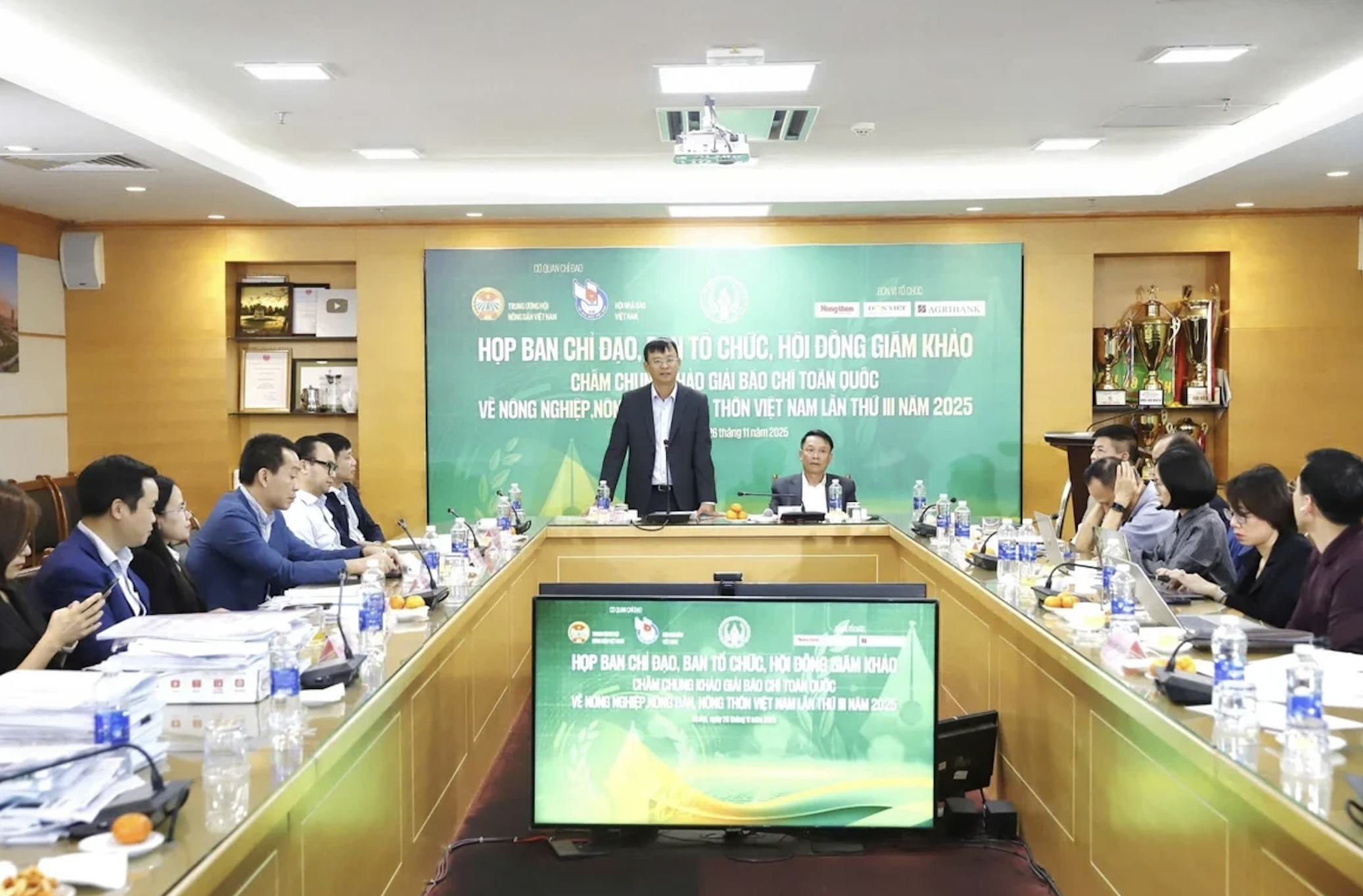 Hơn 40 tác phẩm đoạt giải báo chí toàn quốc về nông nghiệp, nông dân, nông thôn năm 2025- Ảnh 1. Hơn 40 tác phẩm đoạt giải báo chí toàn quốc về nông nghiệp, nông dân, nông thôn năm 2025- Ảnh 1.