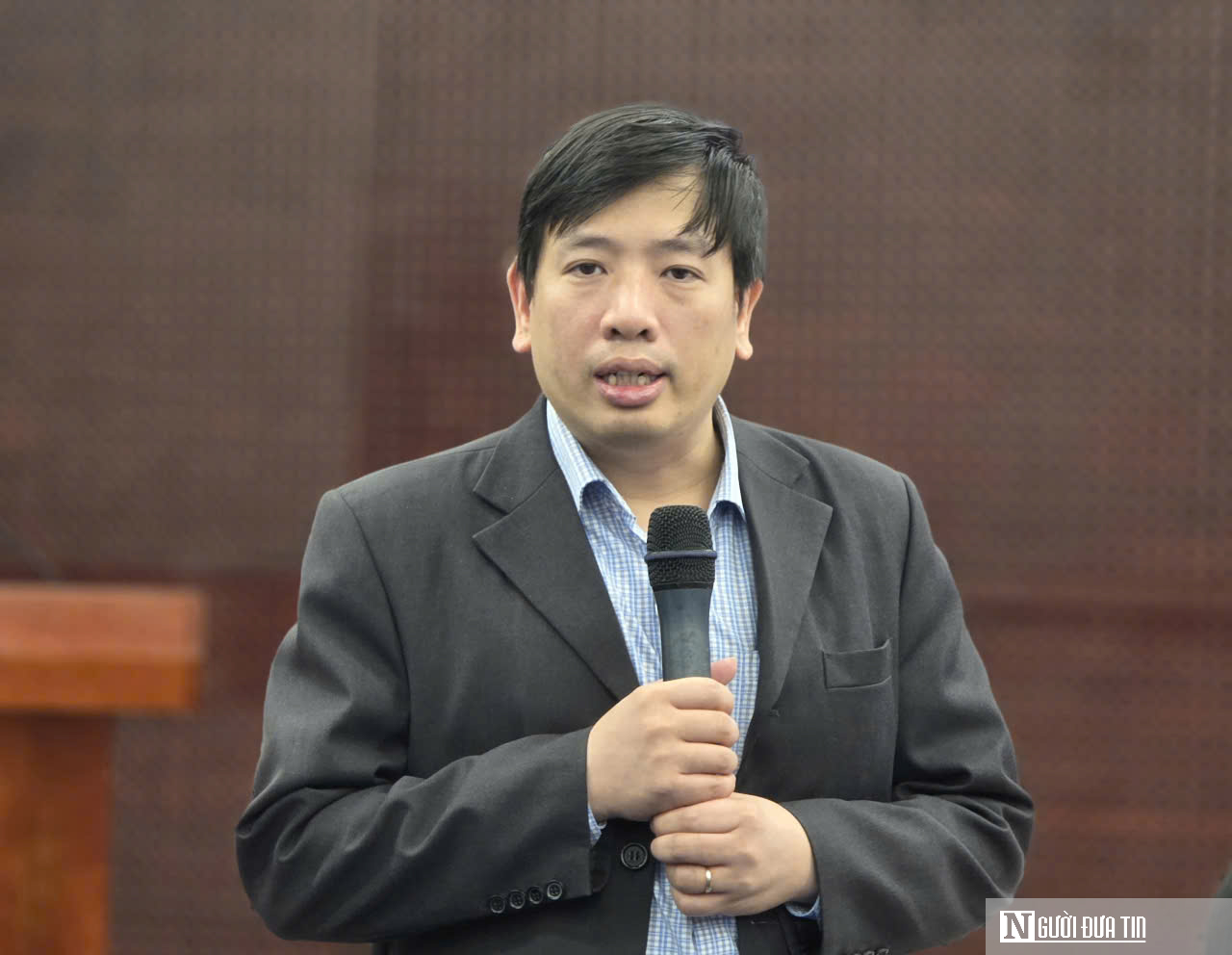 Thu kỷ lục sau 11 tháng, Đà Nẵng vẫn khó đạt tăng trưởng như kỳ vọng- Ảnh 1.