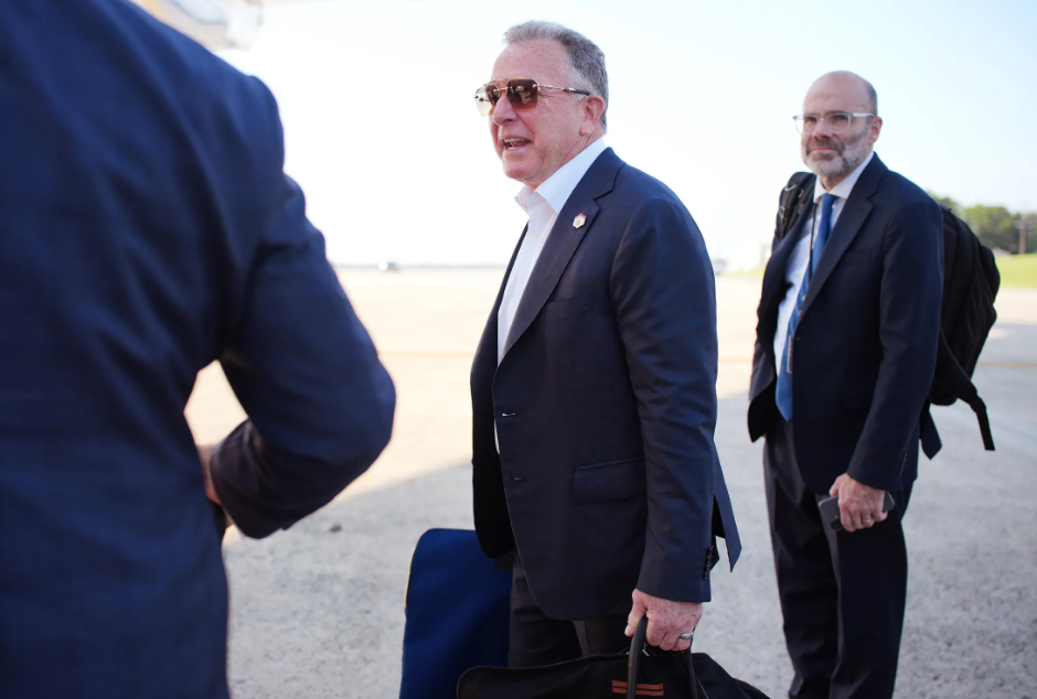 Đặc phái viên của ông Trump chuẩn bị gặp ông Putin, Nhà Trắng lạc quan - Ảnh 1.