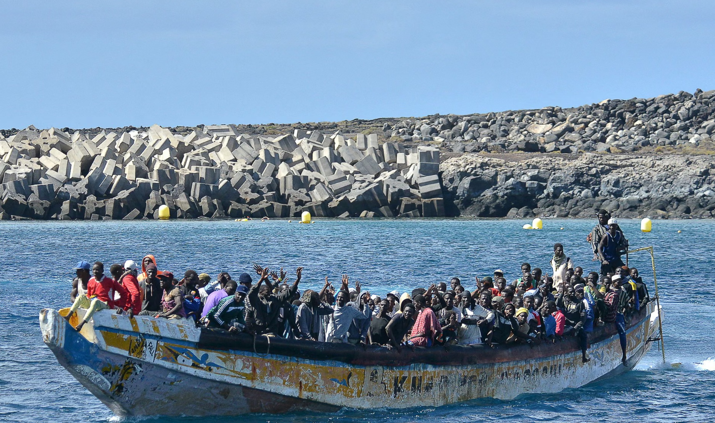 EU thông qua kế hoạch mới nhắm vào các nước từ chối nhận lại người di cư bất hợp pháp - Ảnh 1.