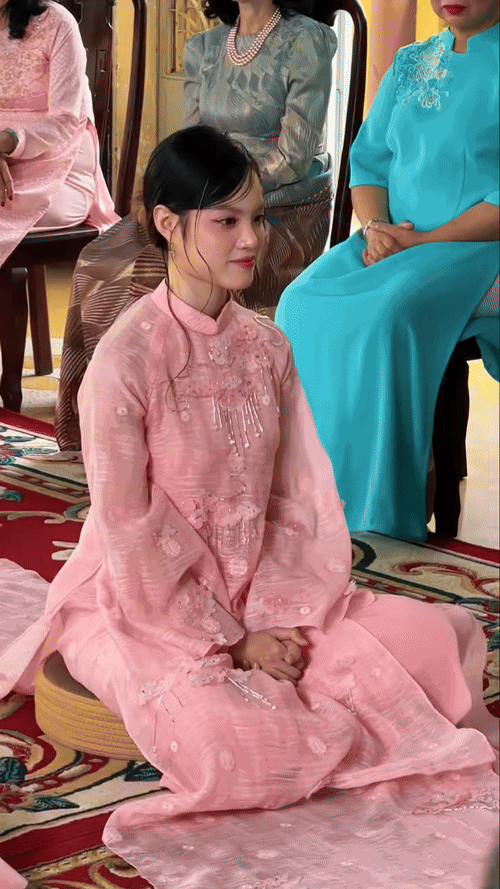 "G&atilde; đ&agrave;o hoa của showbiz Việt" th&ocirc;ng b&aacute;o tin vui, đ&aacute;nh dấu cột mốc quan trọng ở tuổi 41 - Ảnh 3.