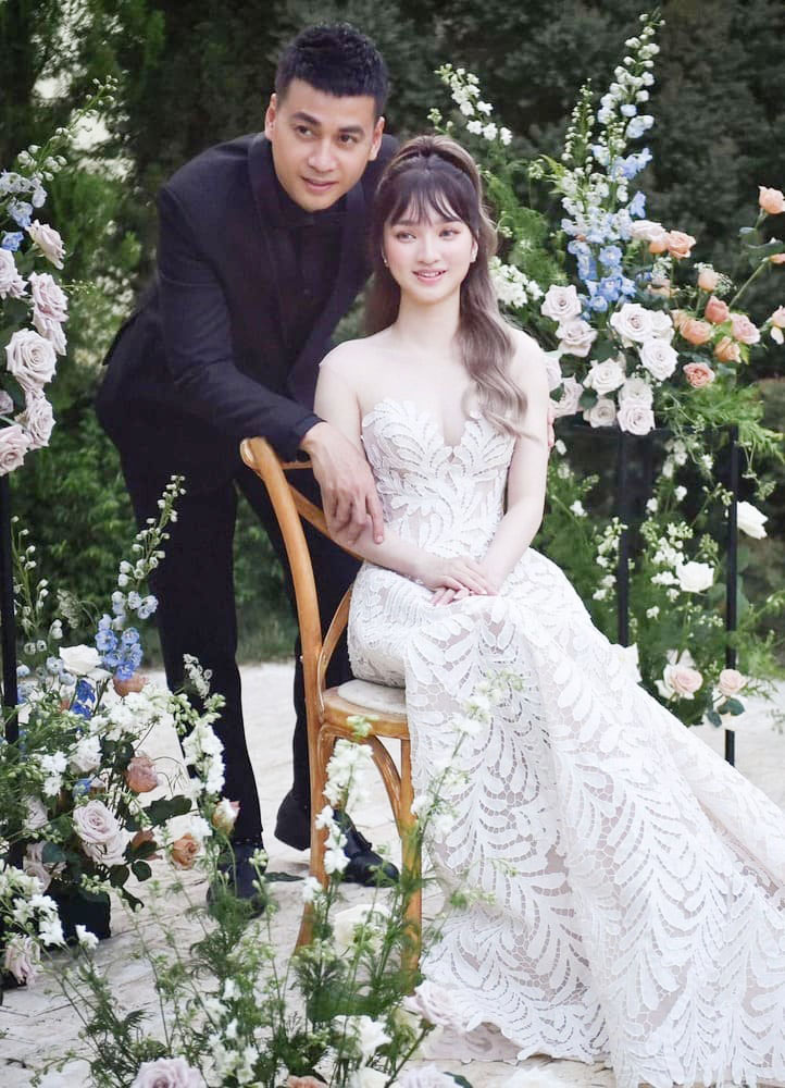 "Trai nhảy" Ngọc Thuận tái xuất điện ảnh, tiết lộ giao kèo với vợ kém tuổi - Ảnh 6.