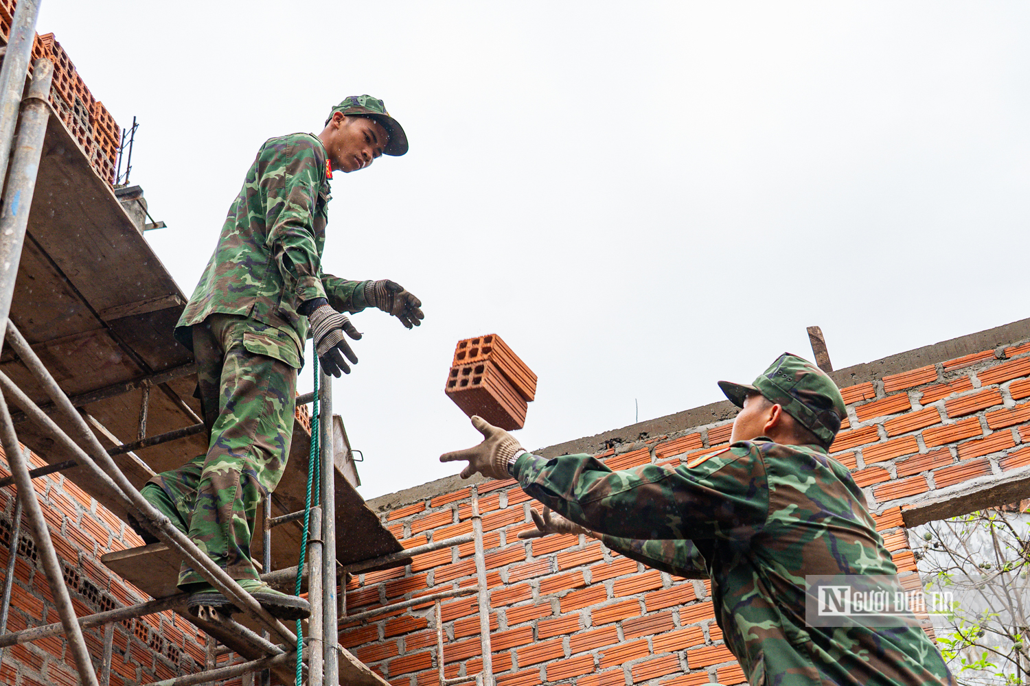 Ghi từ chiến dịch Quang Trung thần tốc (kỳ 2): Những "công trường" đặc biệt - Ảnh 2.