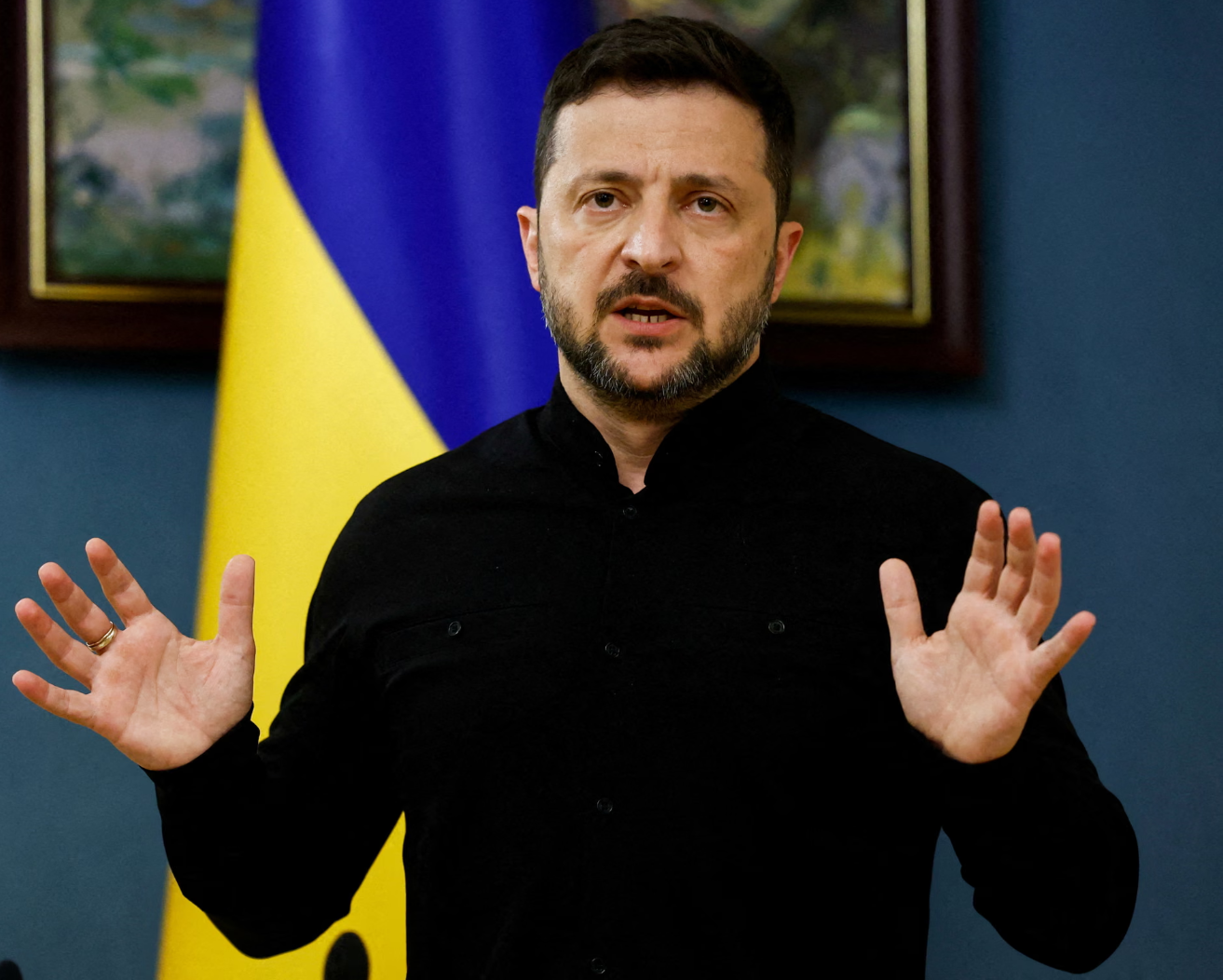 Ông Zelensky kêu gọi Mỹ tăng sức ép lên Nga: “Nếu không phải ngoại giao, thì sẽ là áp lực toàn diện” - Ảnh 1.
