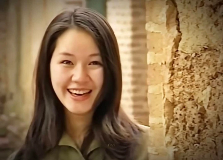 Mỹ nhân từng được mệnh danh là "tiểu Lê Khanh" tái xuất màn ảnh sau hơn 2 thập kỷ vắng bóng - Ảnh 1.