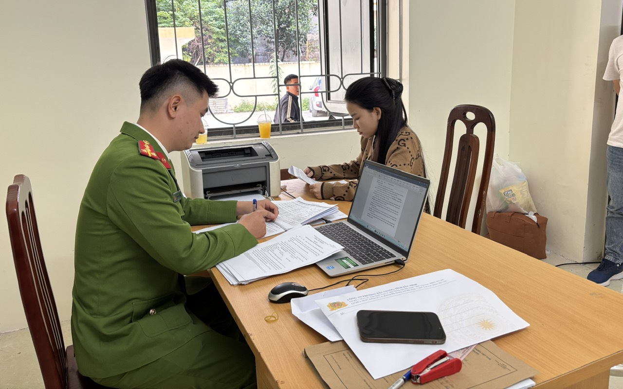 Từ l&agrave;m thu&ecirc; cho &ocirc;ng chủ Trung Quốc đến &ocirc;ng tr&ugrave;m lừa đảo ngh&igrave;n tỷ đồng tại Campuhia- Ảnh 3.