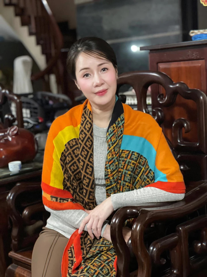 Mỹ nhân từng được mệnh danh là "tiểu Lê Khanh" tái xuất màn ảnh sau hơn 2 thập kỷ vắng bóng - Ảnh 7.