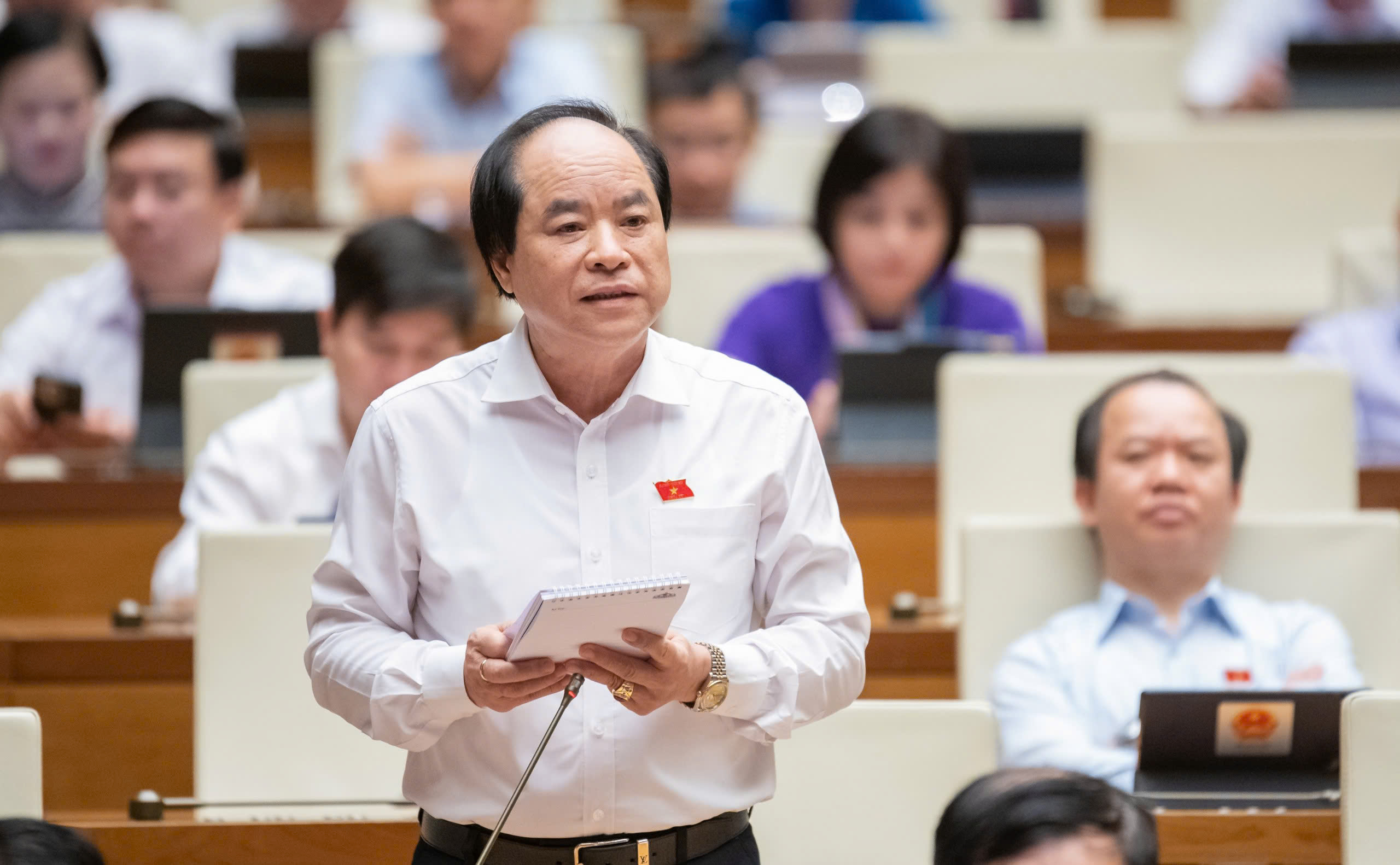 ĐBQH: Đánh giá viên chức theo KPI, không còn "sống lâu lên lão làng"- Ảnh 2.