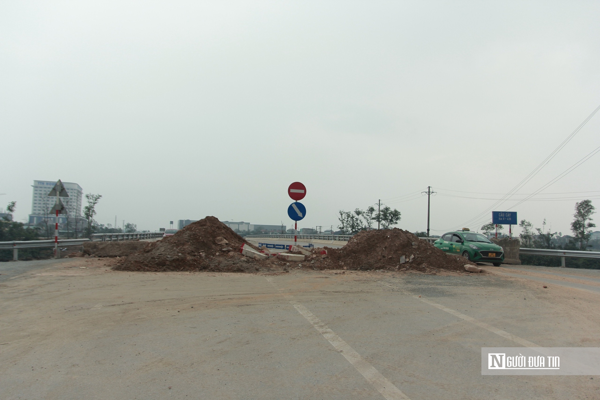 V&igrave; sao tuyến k&ecirc;́t n&ocirc;́i với cao tốc Bắc &ndash; Nam qua H&agrave; Tĩnh chưa thể khai thác? - Ảnh 1.