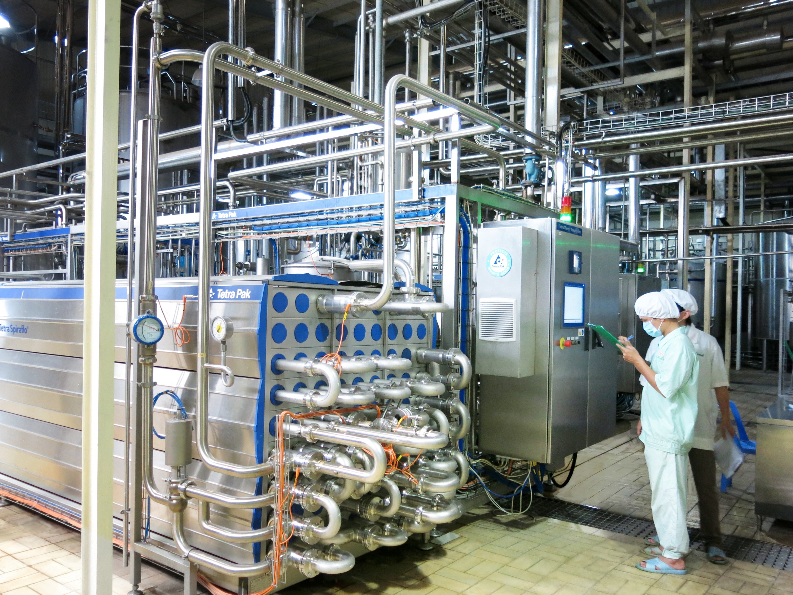Nutifood được trao danh hiệu doanh nghiệp xanh TP. Hồ Chí Minh 2025 - Ảnh 2.