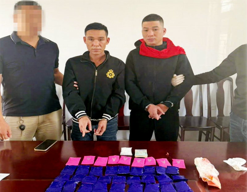 Triệt ph&aacute; đường d&acirc;y mua ma t&uacute;y li&ecirc;n tỉnh, thu giữ 9.000 vi&ecirc;n ma t&uacute;y - Ảnh 3.