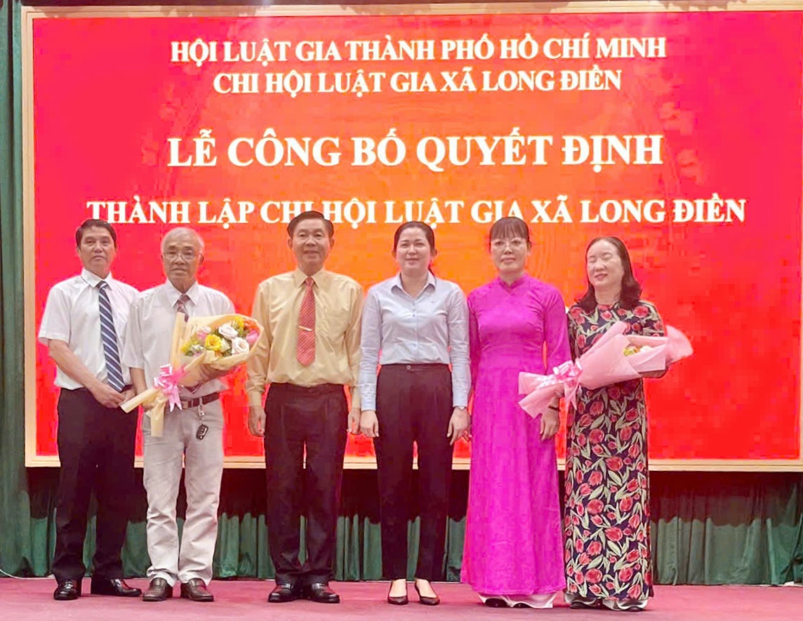 Thành lập Chi hội Luật gia xã Long Điền - Ảnh 1.