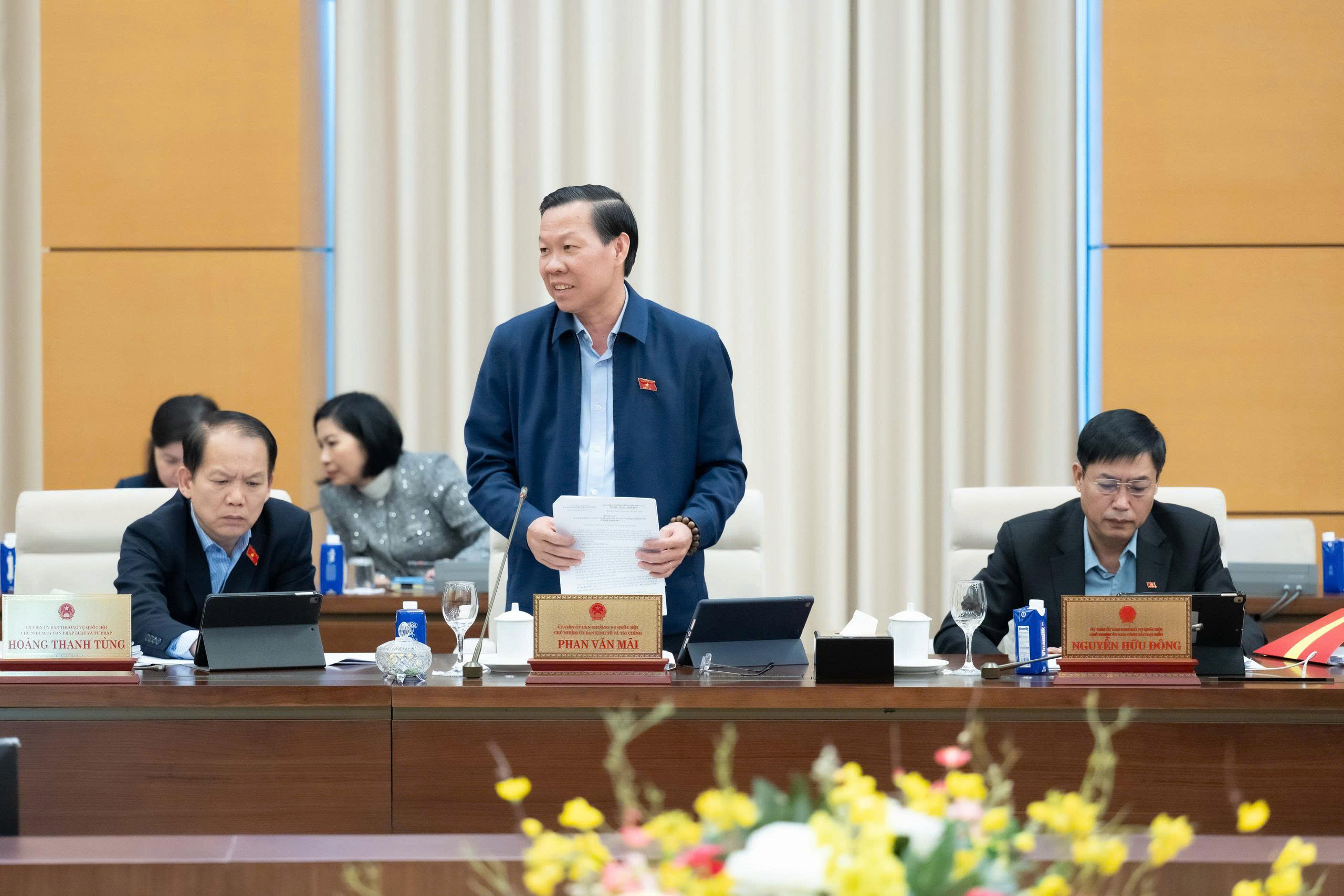 Chưa có chủ trương chia tách, sáp nhập đơn vị hành chính trong nhiều năm tới - Ảnh 3.