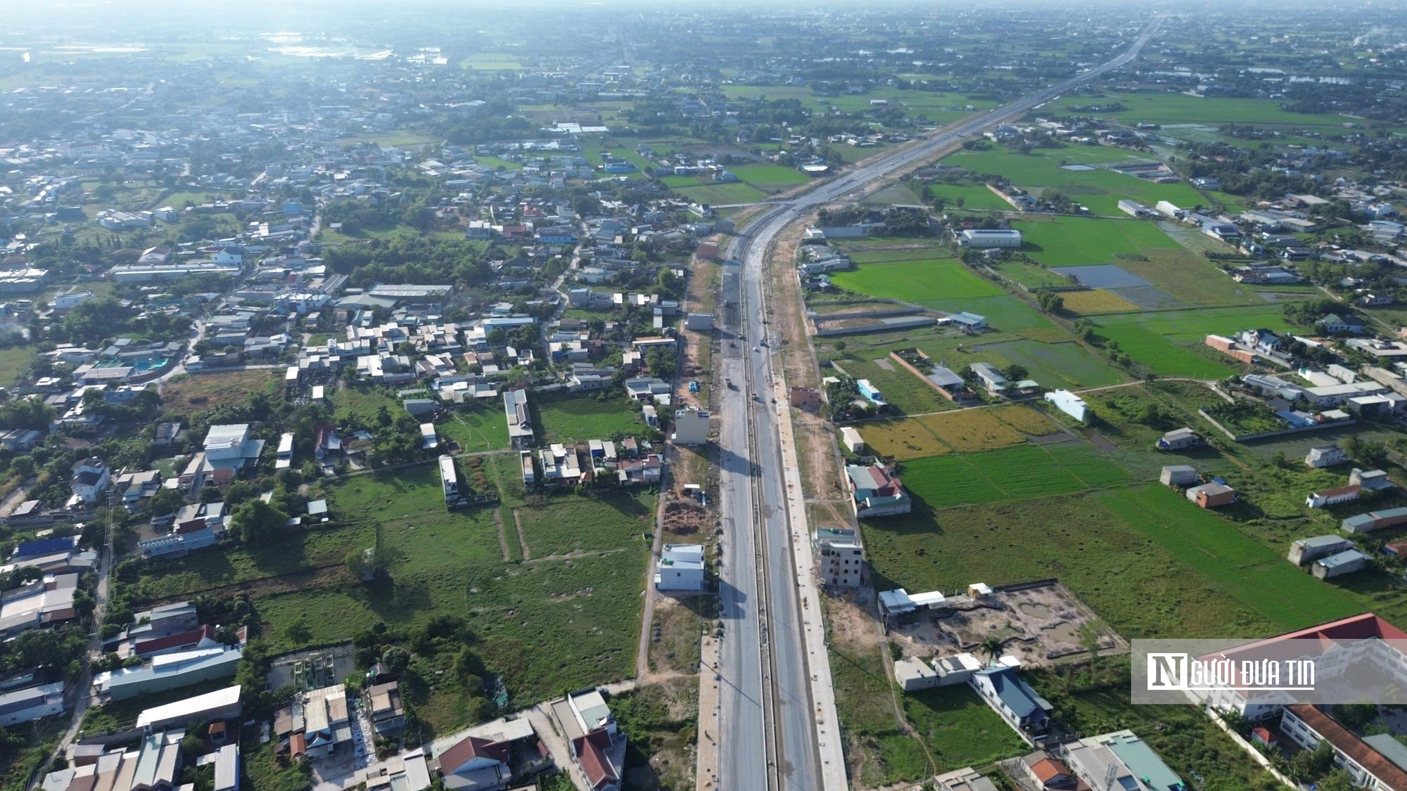 Tuyến đường kết nối Tây Ninh - Tp.HCM lộ diện hình hài sau hơn 3 năm thi công- Ảnh 1.