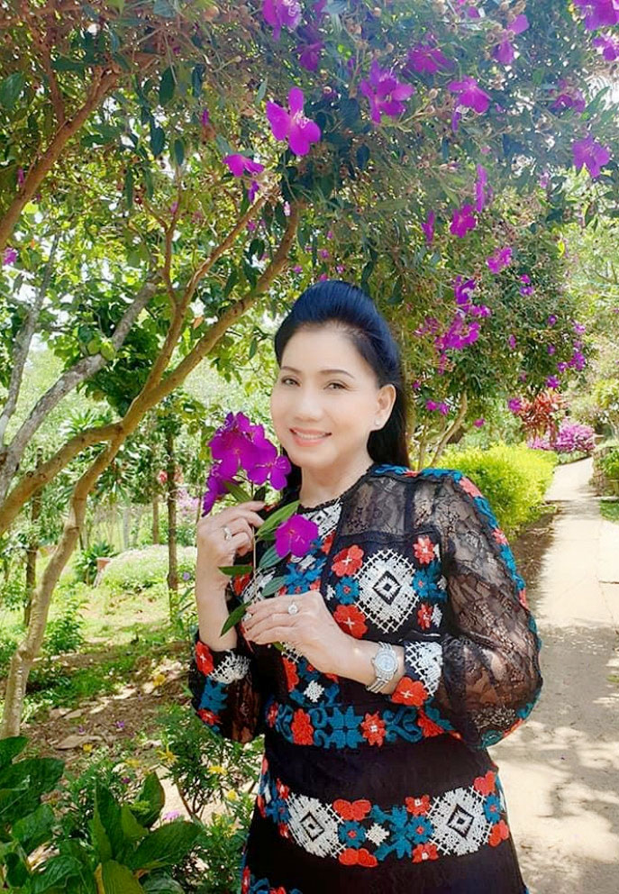 Nữ NSND Phượng Loan: Từng vượt "cửa tử" tai nạn, cuộc sống giản dị ở tuổi U60 - Ảnh 6.