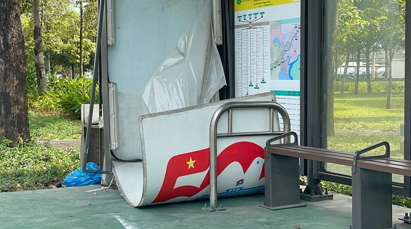 Xác định nguyên nhân nam thanh niên tử vong bất thường tại trạm xe buýt- Ảnh 1.