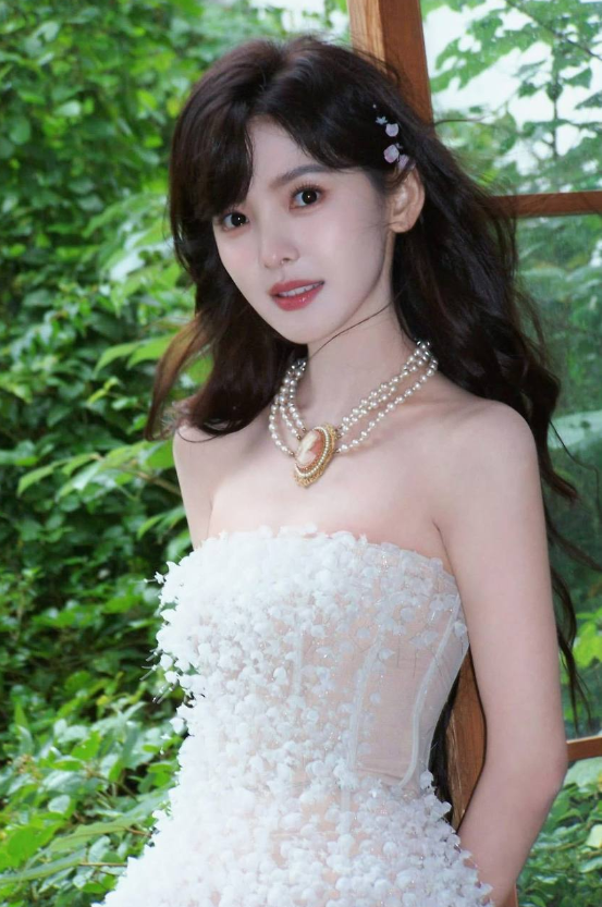 Người đẹp từng khiến cả triệu người say đắm nay tàn tạ vì ép cân - Ảnh 5.