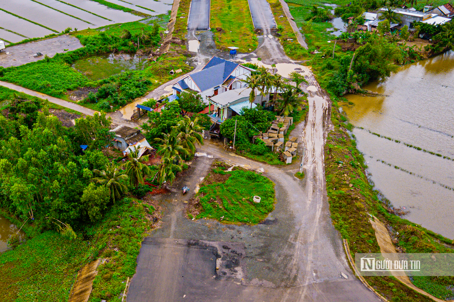 Ch&ugrave;m ảnh: Vượt kh&oacute; mặt bằng, đẩy tiến độ h&igrave;nh h&agrave;i đường ven biển Đ&ocirc;ng Đắk Lắk- Ảnh 15.