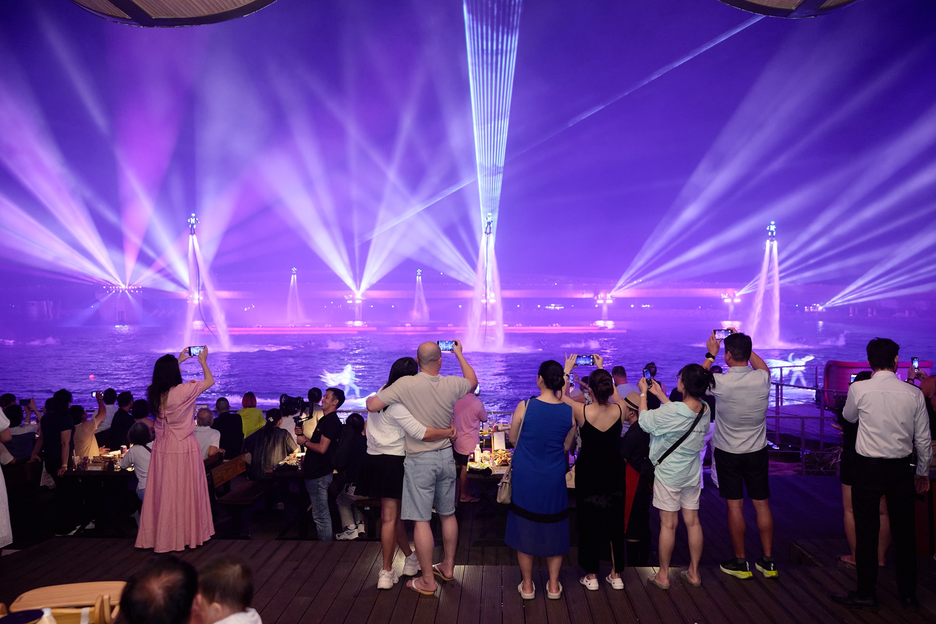 Dự án đón sóng APEC chính thức ra mắt tại Thị trấn Hoàng Hôn, Phú Quốc - Ảnh 4.