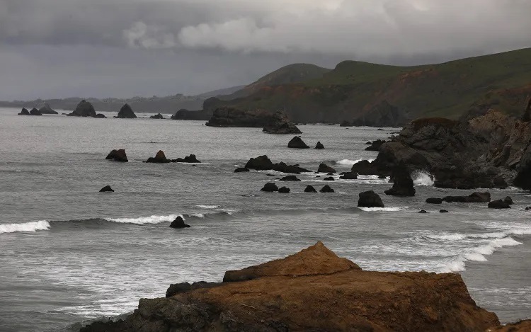 T&igrave;nh cờ đi ngang qua giếng nước, người phụ nữ nhận về "kho b&aacute;u" kh&ocirc;ng tưởng - Ảnh 2.