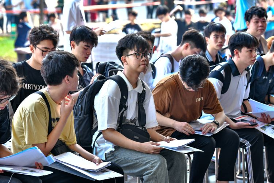 Bộ GD&ĐT dự kiến xây dựng Cổng thông tin hướng nghiệp quốc gia - Ảnh 1.