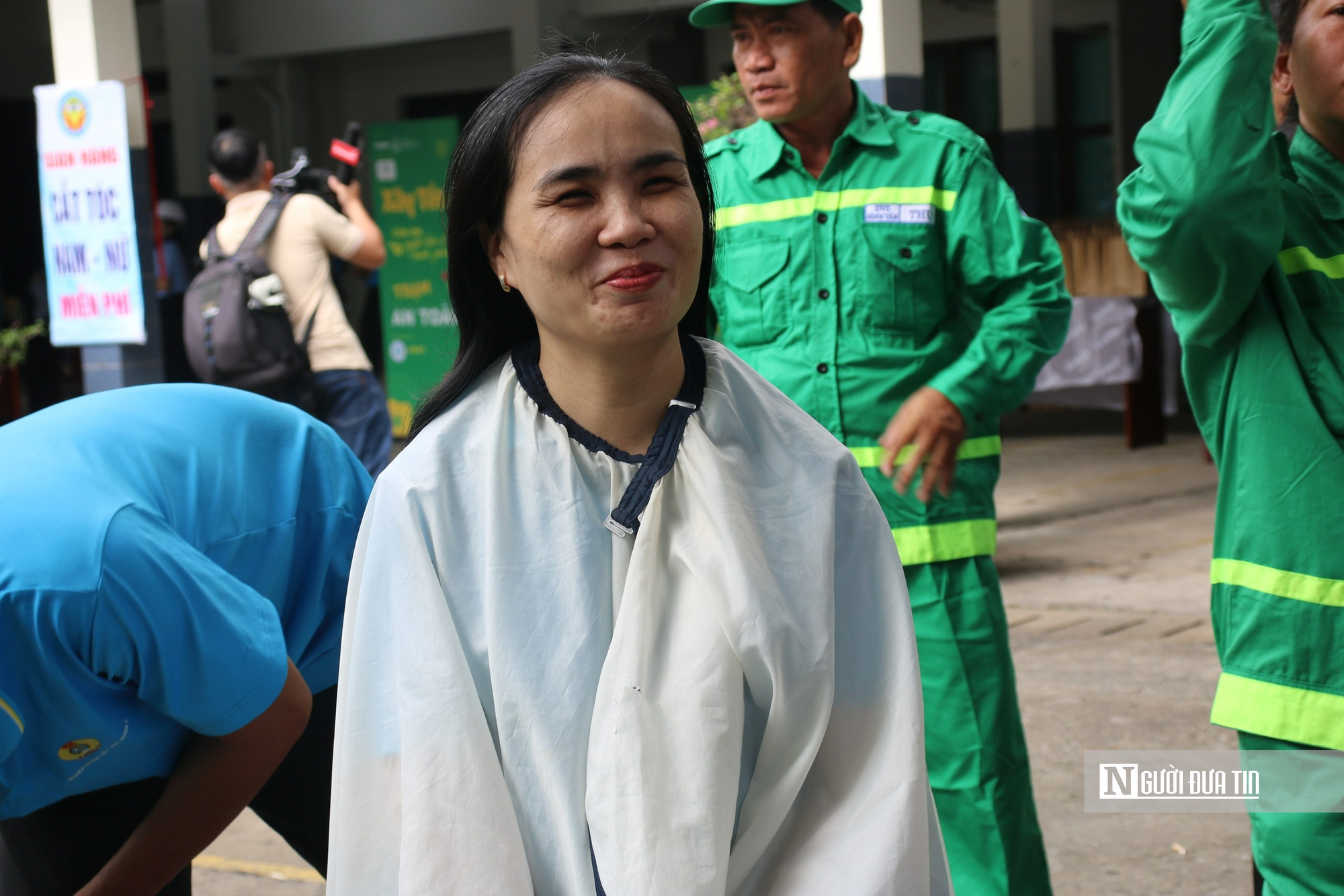 Tết đến sớm với những người l&agrave;m việc thầm lặng- Ảnh 3.