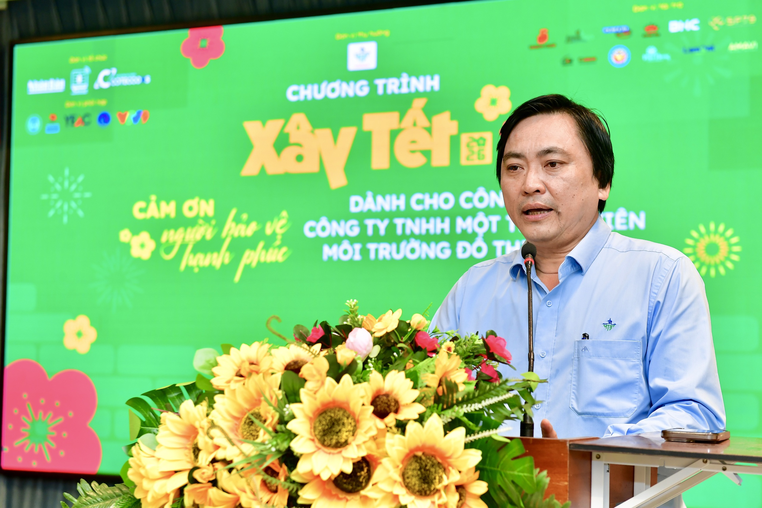 Tết đến sớm với những người làm việc thầm lặng- Ảnh 5. Tết đến sớm với những người làm việc thầm lặng- Ảnh 5.