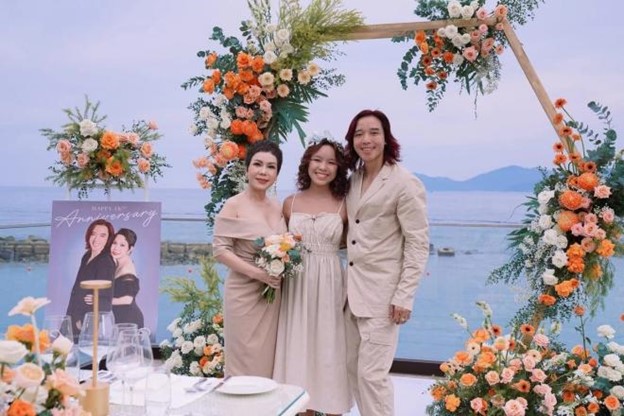 Gần 2 thập kỷ b&ecirc;n nhau, l&yacute; do g&igrave; khiến Việt Hương v&agrave; chồng k&eacute;m tuổi chưa tổ chức đ&aacute;m cưới? - Ảnh 5.