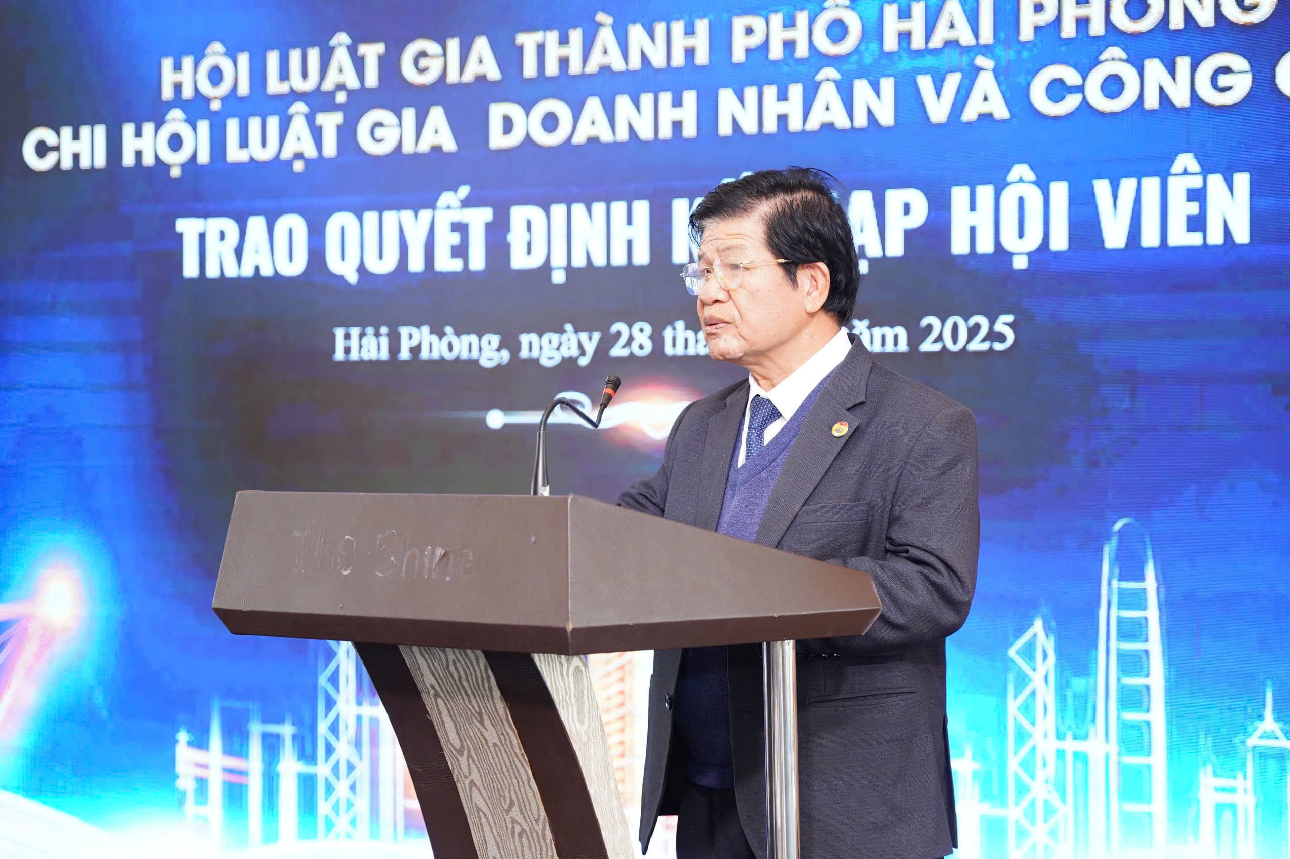 Chi hội Luật gia Doanh nhân và Công chức Hải Phòng: Dấu ấn 10 năm đồng hành cùng pháp luật- Ảnh 1.