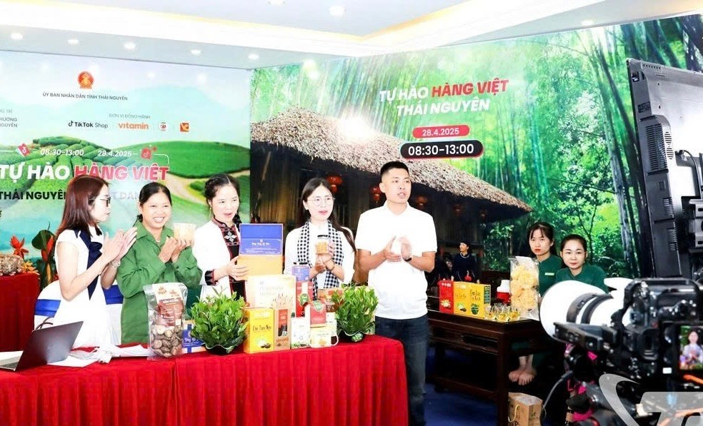 Truyền th&ocirc;ng giảm ngh&egrave;o ở Th&aacute;i Nguy&ecirc;n: Hiệu quả thực chất v&agrave; định hướng giai đoạn 2026&ndash;2030- Ảnh 3.