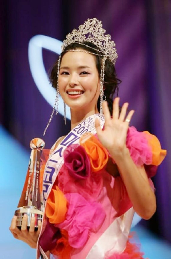 Hoa hậu đẹp nhất H&agrave;n Quốc Honey Lee v&agrave; chồng bị truy tố - Ảnh 3.