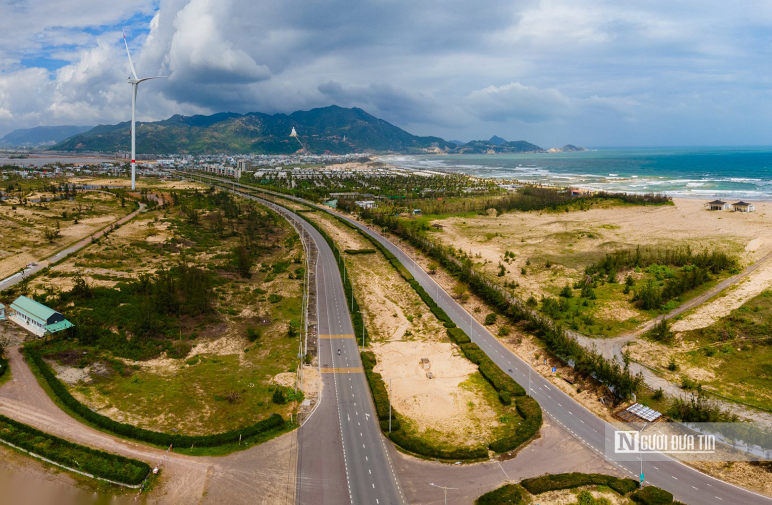 Cận cảnh dự &aacute;n resort 5 sao 1.700 tỷ đồng bị đề xuất "khai tử" sau 7 năm &igrave; ạch - Ảnh 1.