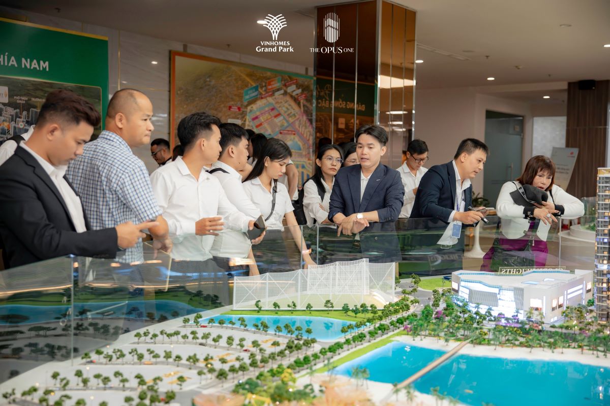 TP.HCM thúc tiến độ dự án Vành đai 3, Vinhomes Grand Park sẵn sàng cho giai đoạn tăng trưởng mới - Ảnh 4.