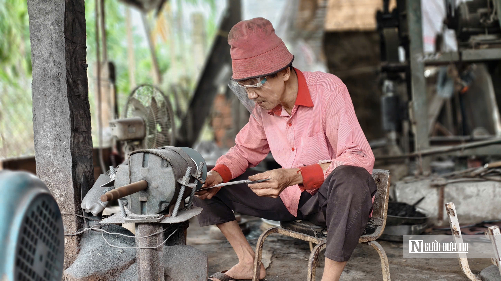 L&agrave;ng nghề 300 năm tuổi ở Quảng Ng&atilde;i đỏ lửa những ng&agrave;y cận Tết- Ảnh 9.