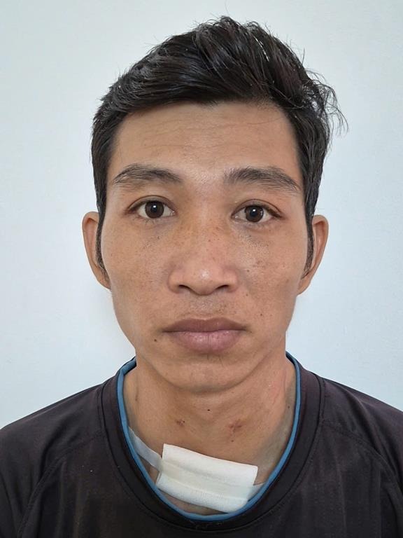 Bắt đối tượng đâm tử vong người tình rồi tự sát bất thành- Ảnh 1. Bắt đối tượng đâm tử vong người tình rồi tự sát bất thành- Ảnh 1.