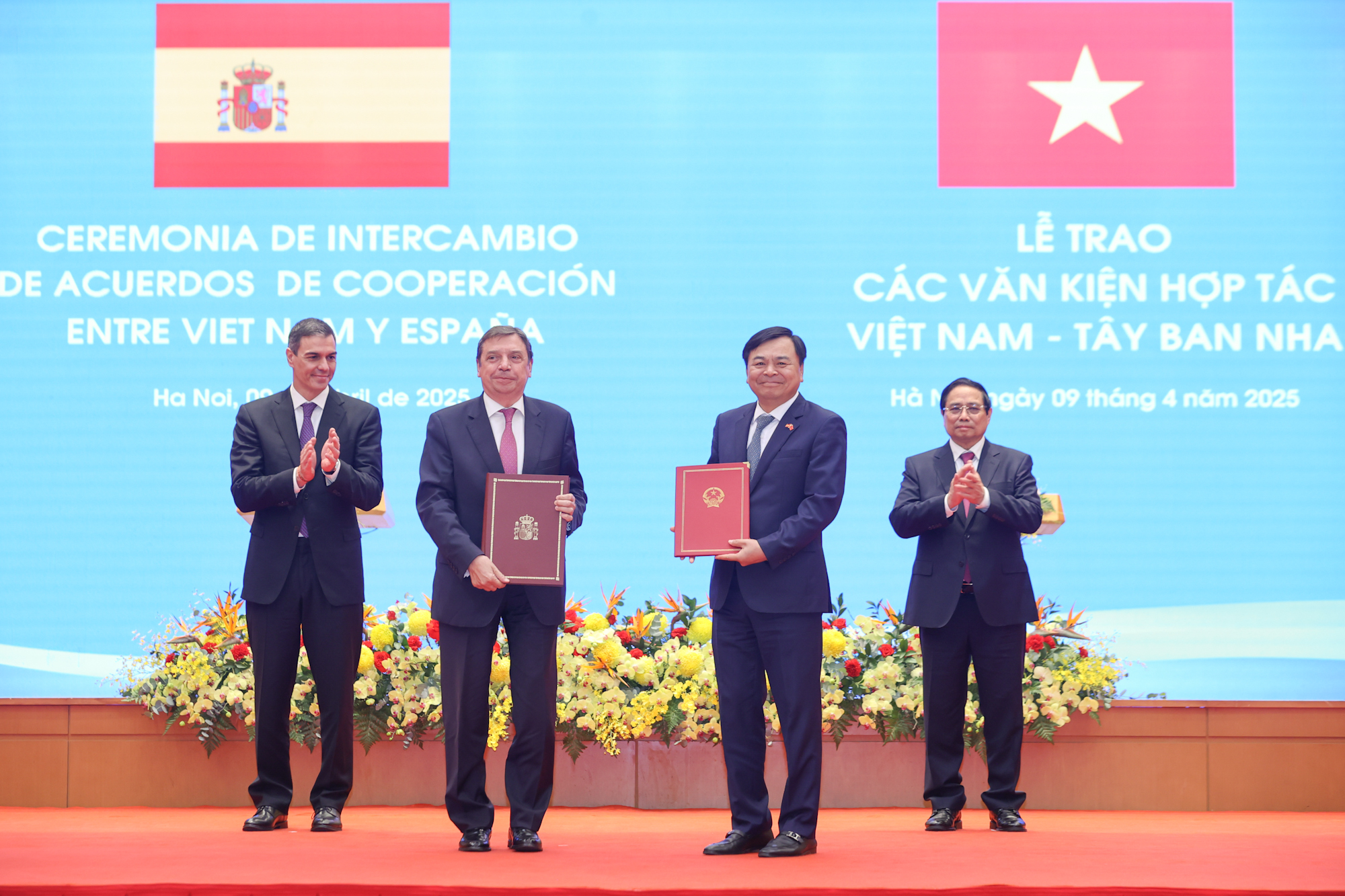 Những điểm sáng ấn tượng của đối ngoại Việt Nam năm 2025- Ảnh 10. Những điểm sáng ấn tượng của đối ngoại Việt Nam năm 2025- Ảnh 10.