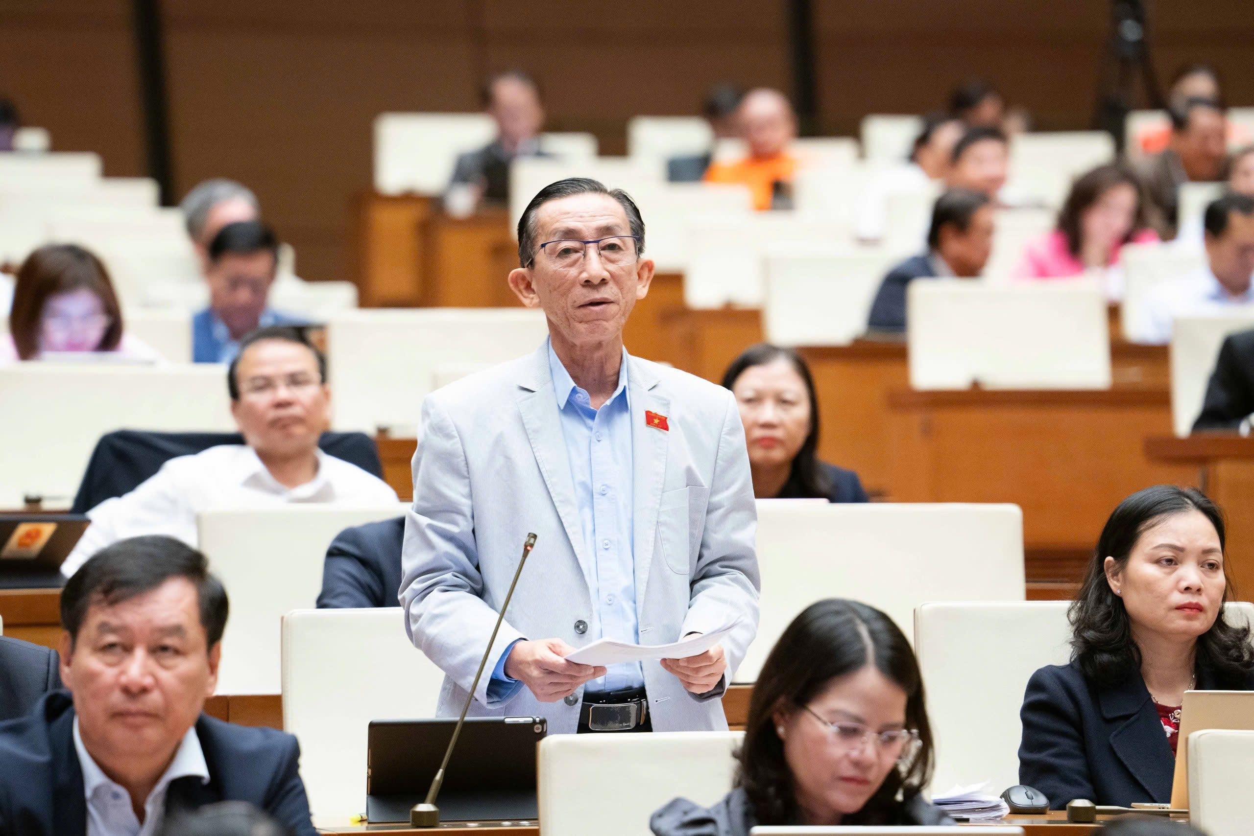 Đại biểu cảm kích trước chiến dịch giúp người dân vùng bão, lũ có nhà trước Tết- Ảnh 1. Đại biểu cảm kích trước chiến dịch giúp người dân vùng bão, lũ có nhà trước Tết- Ảnh 1.