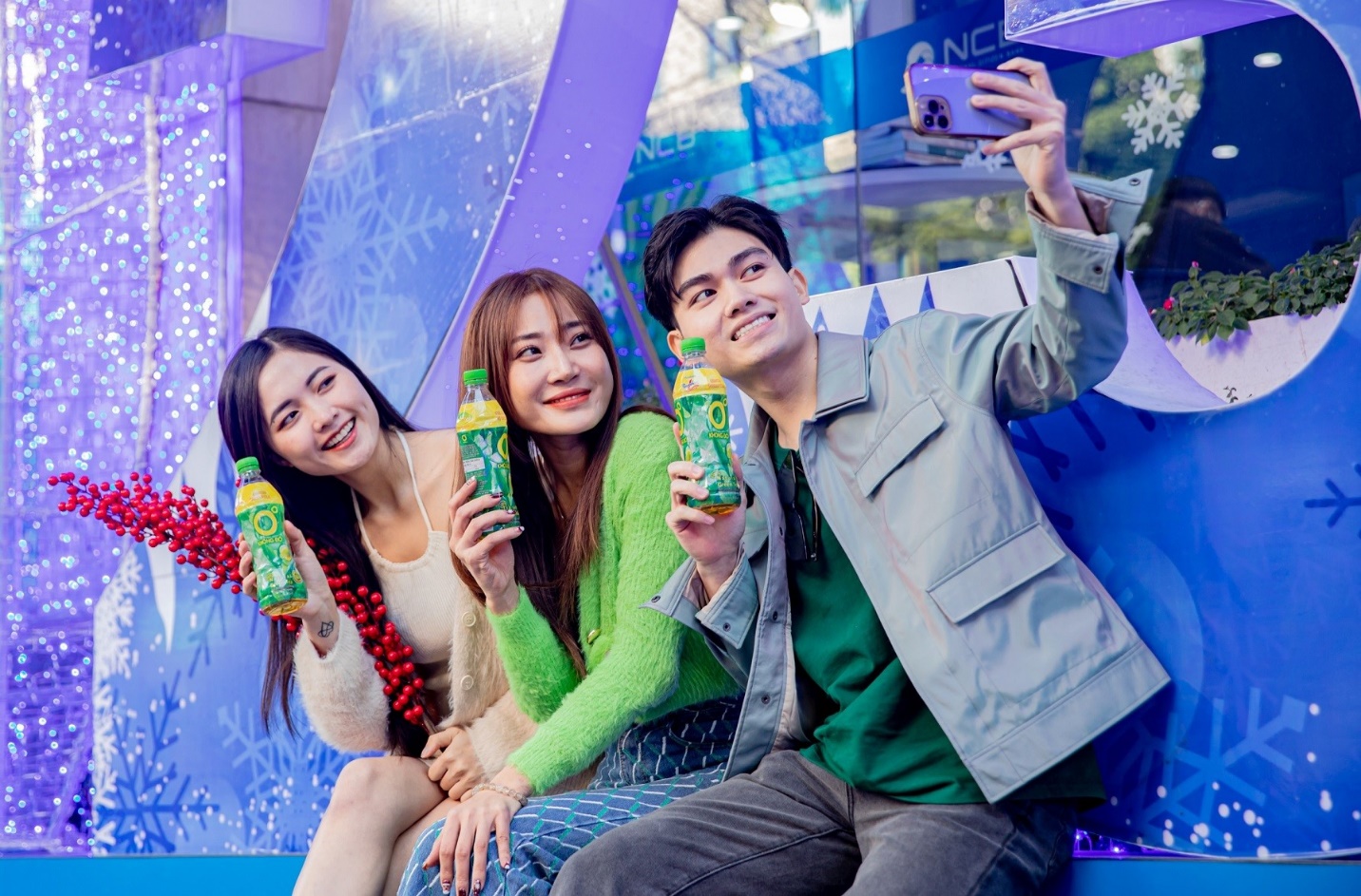 C&aacute;ch người trẻ g&aacute;c lo &acirc;u để đ&oacute;n một c&aacute;i Tết nhẹ nh&otilde;m hơn- Ảnh 2.