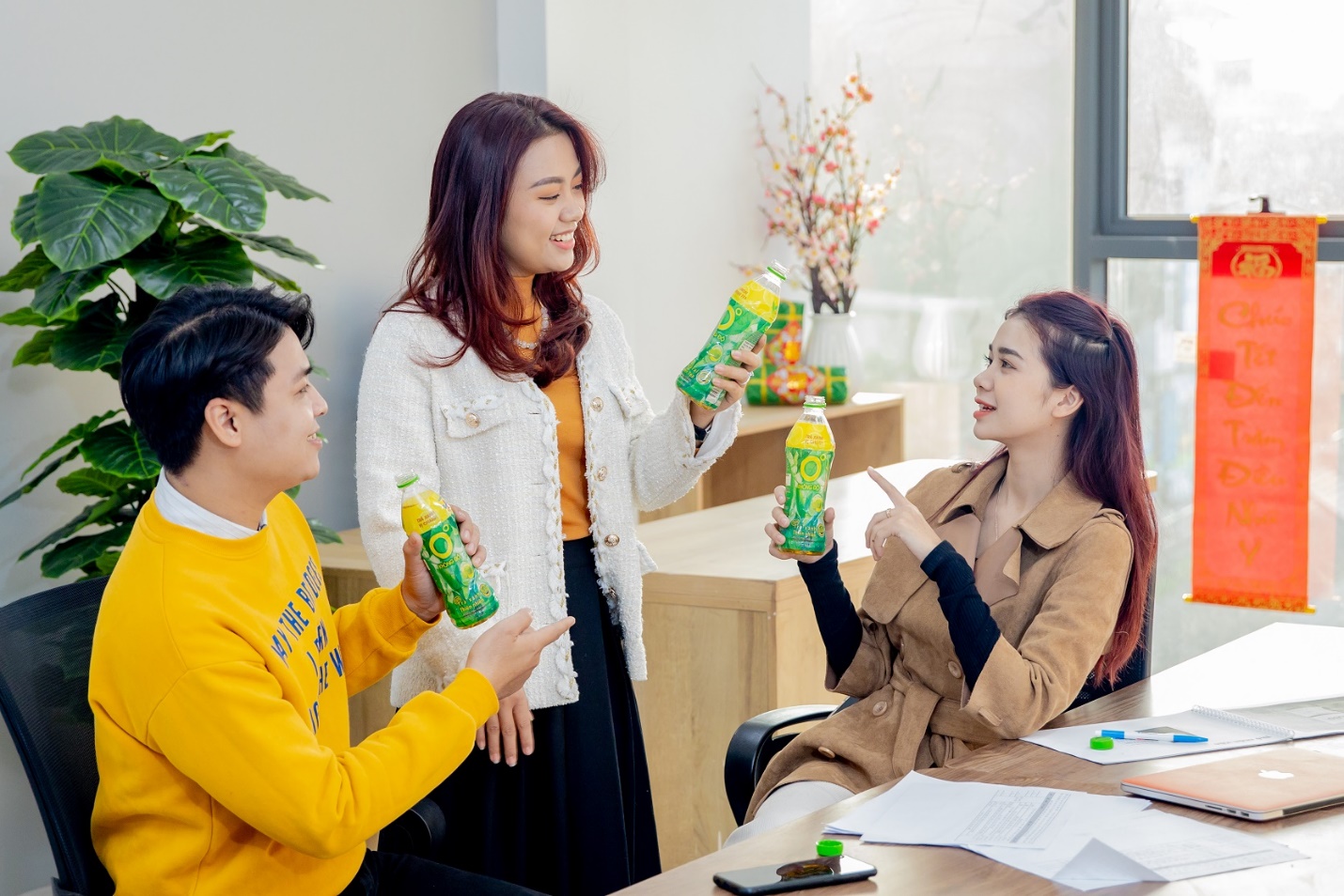 C&aacute;ch người trẻ g&aacute;c lo &acirc;u để đ&oacute;n một c&aacute;i Tết nhẹ nh&otilde;m hơn- Ảnh 3.