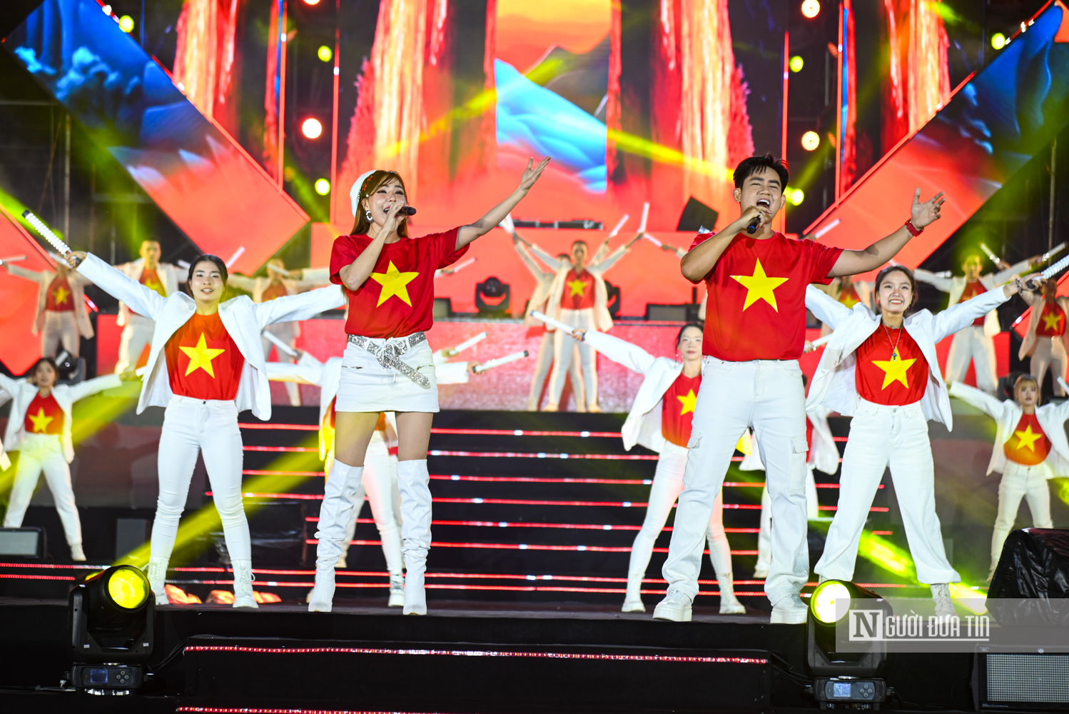 M&atilde;n nh&atilde;n đ&ecirc;m countdown đ&oacute;n Tết Dương lịch 2026 tại Gia Lai- Ảnh 3.