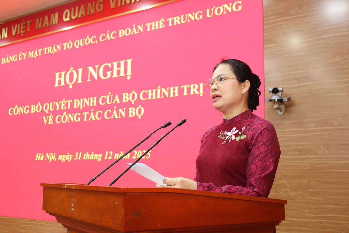Đồng ch&iacute; H&agrave; Thị Nga được Bộ Ch&iacute;nh trị ph&acirc;n c&ocirc;ng giữ chức Ph&oacute; B&iacute; thư Thường trực Đảng ủy MTTQ, c&aacute;c đo&agrave;n thể Trung ương- Ảnh 6.