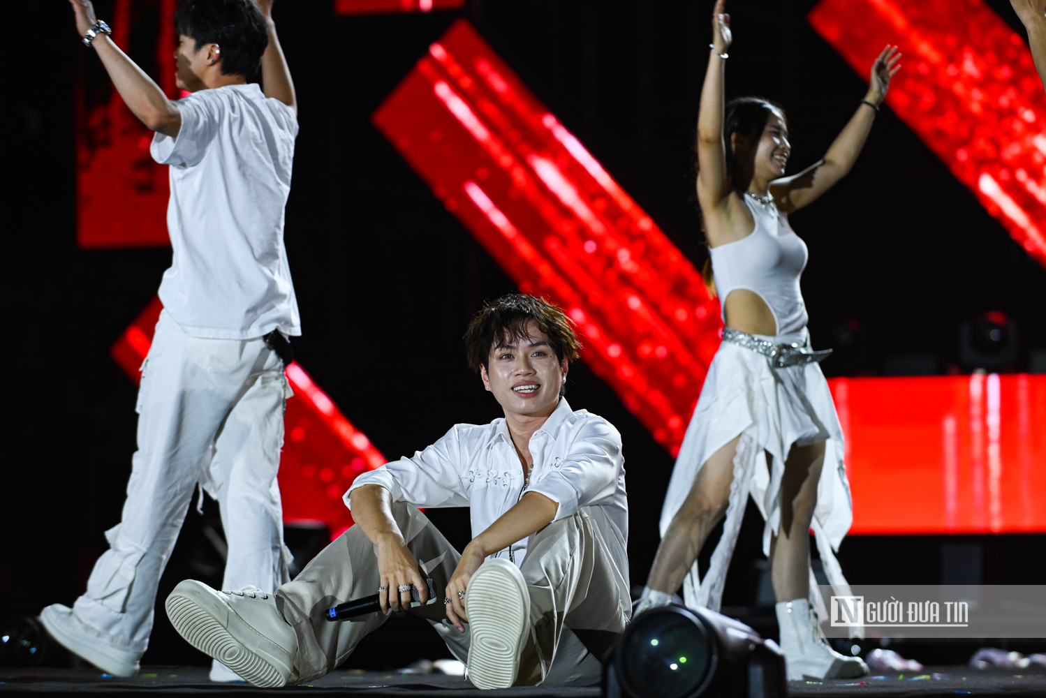 M&atilde;n nh&atilde;n đ&ecirc;m countdown đ&oacute;n Tết Dương lịch 2026 tại Gia Lai- Ảnh 9.