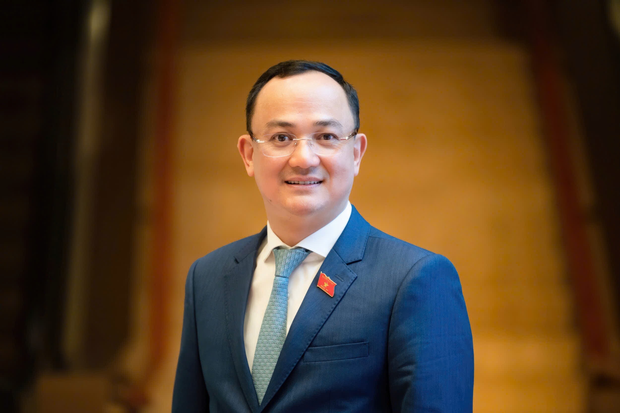 Đưa Luật, Nghị quyết vào cuộc sống: Trách nhiệm từ ban hành đến thực thi - Ảnh 2.