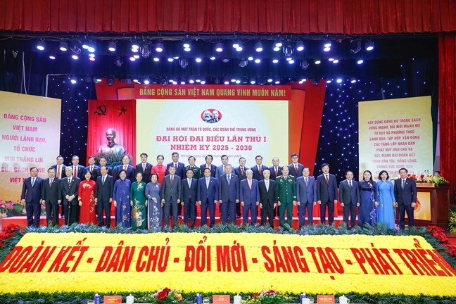 10 hoạt động và sự kiện nổi bật của công tác Mặt trận năm 2025 - Ảnh 1.