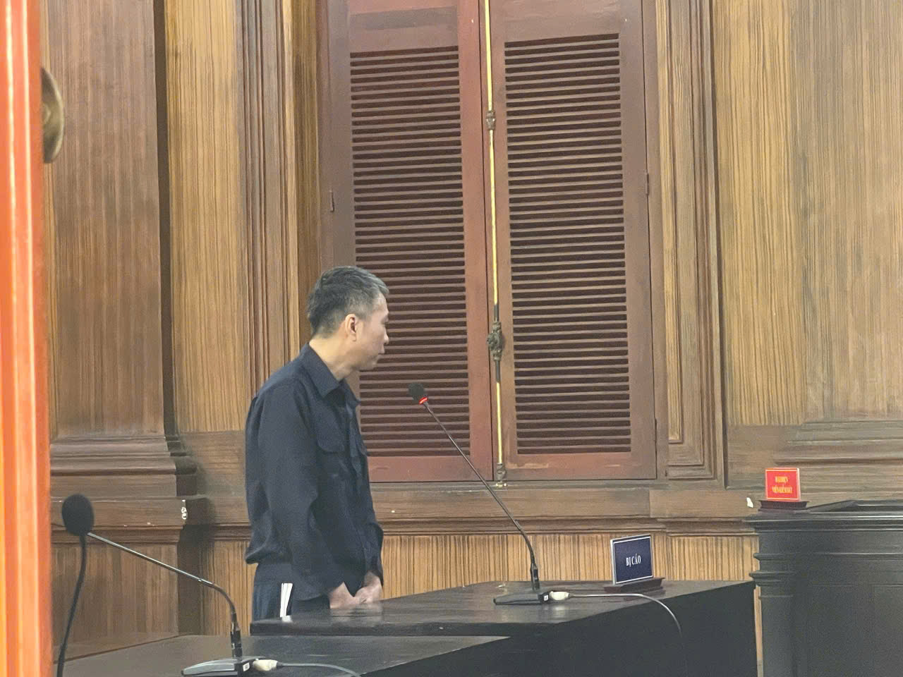 Kết đắng cho kẻ mạo danh “sếp lớn” Văn phòng Chính phủ để lừa đảo - Ảnh 1.